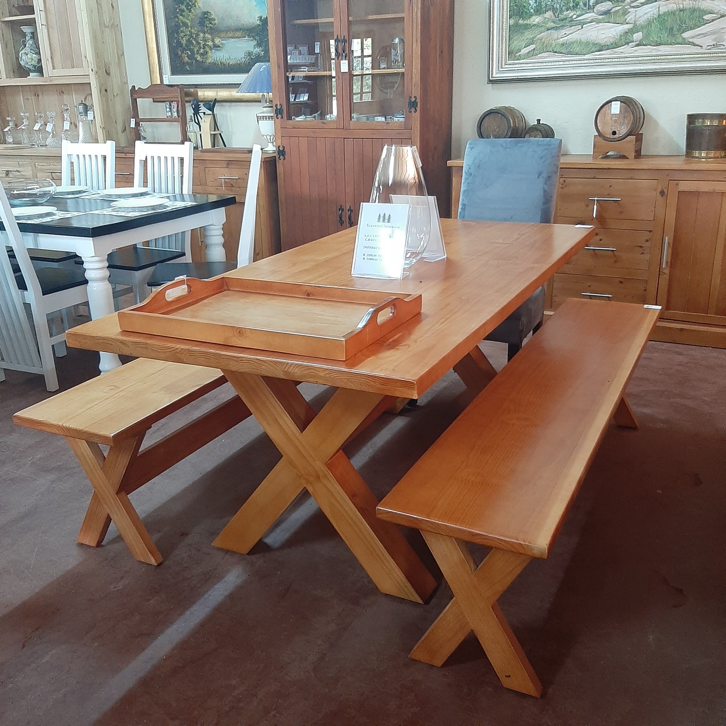 1,8 X Leg pine stained Oregon dining table & benches