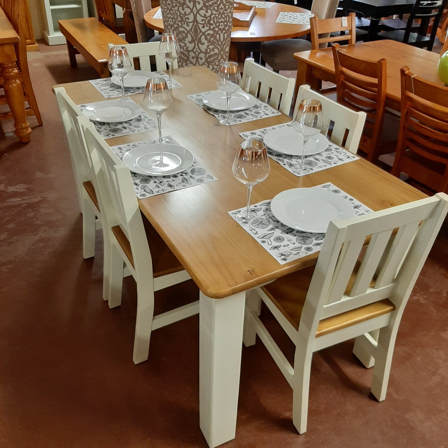 1,8 x 90 Dining table Yellow