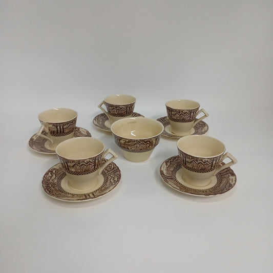 Tea set no tea pot