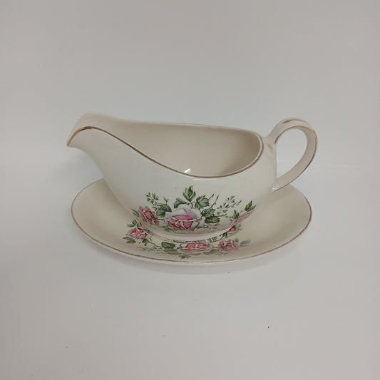 Alfred Meakin England gravy boat