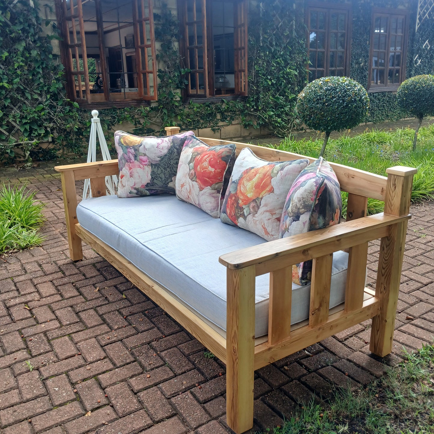 760 Old Oregon Pine Day Bed.