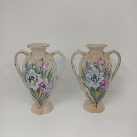 Set of 2 Vases