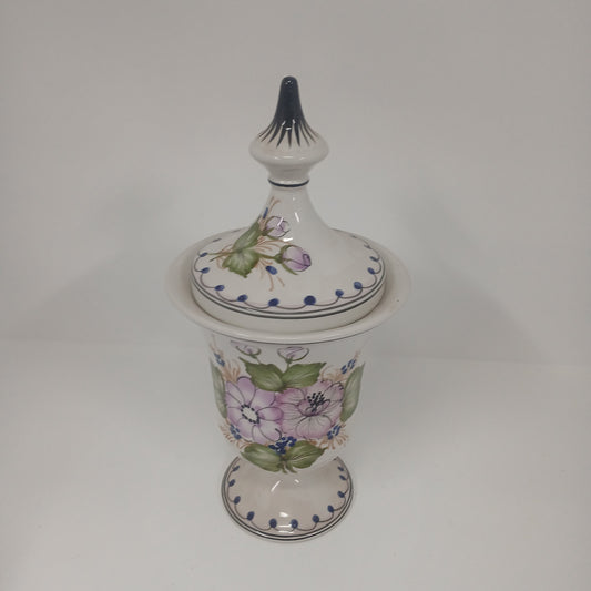 Vase with Lid