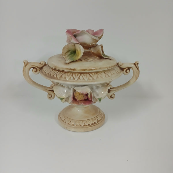 Vintage Capodimonte pot