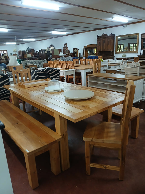 Old Oregon Pine 2,2x1m Dining Table with a slatted top