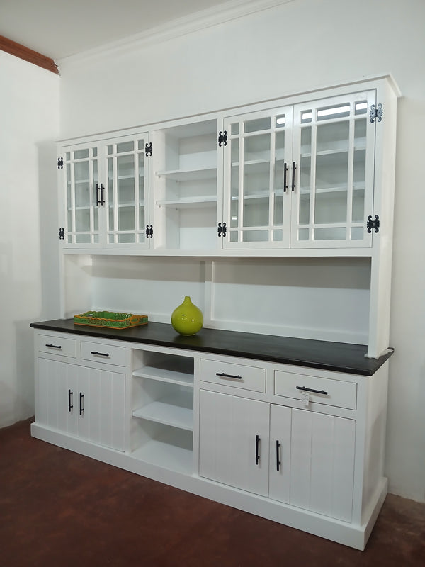 2,5 4 Door/Drawer/Space Dresser