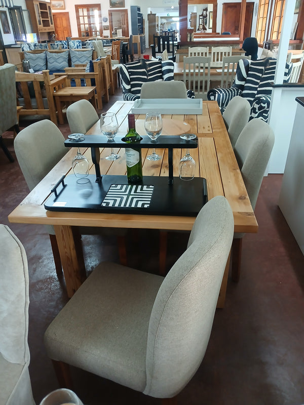 2,2x1m Old Oregon pine with Upholstered dining Chairs