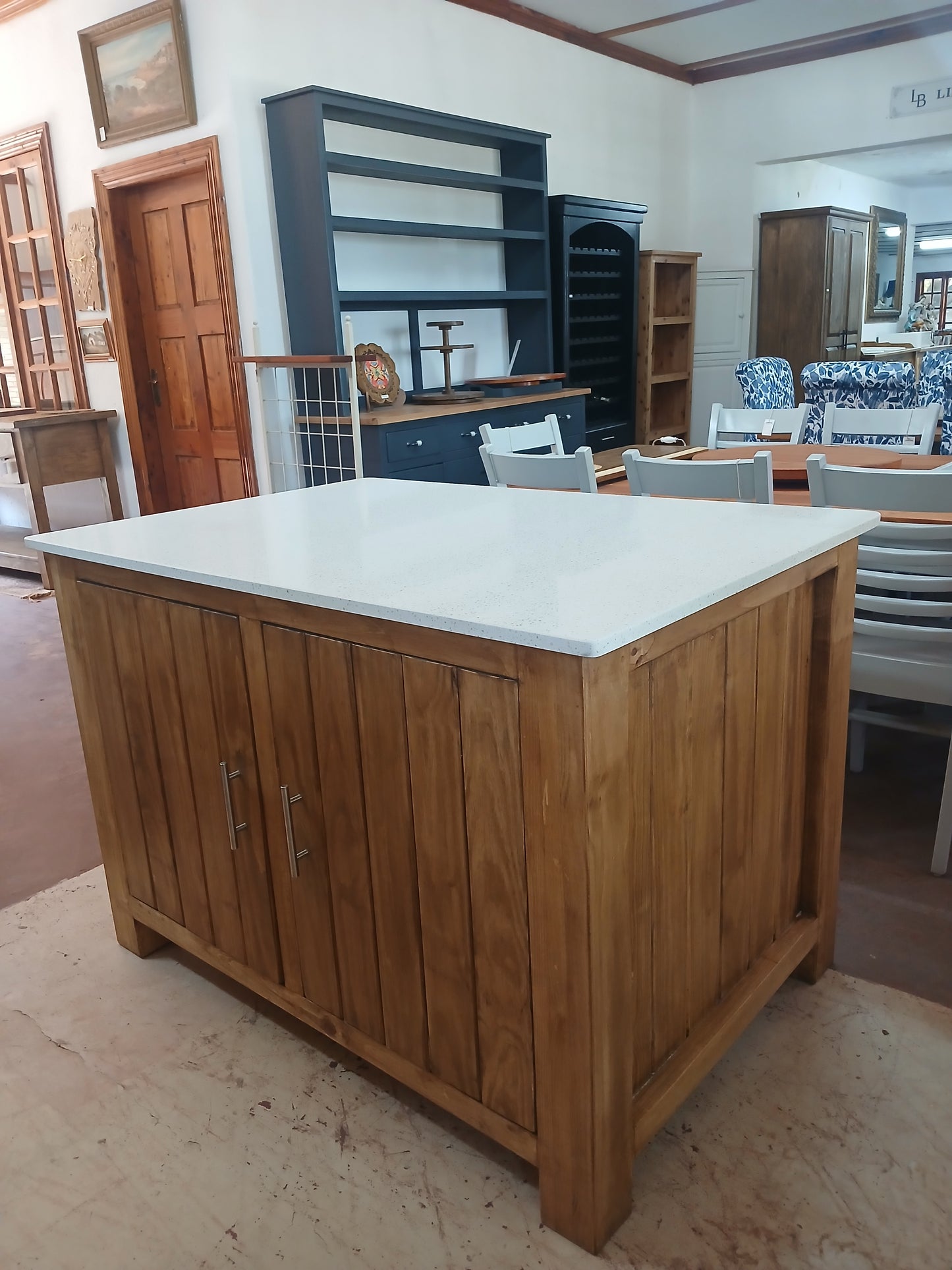 1,3x90 Rustic kitchen Island