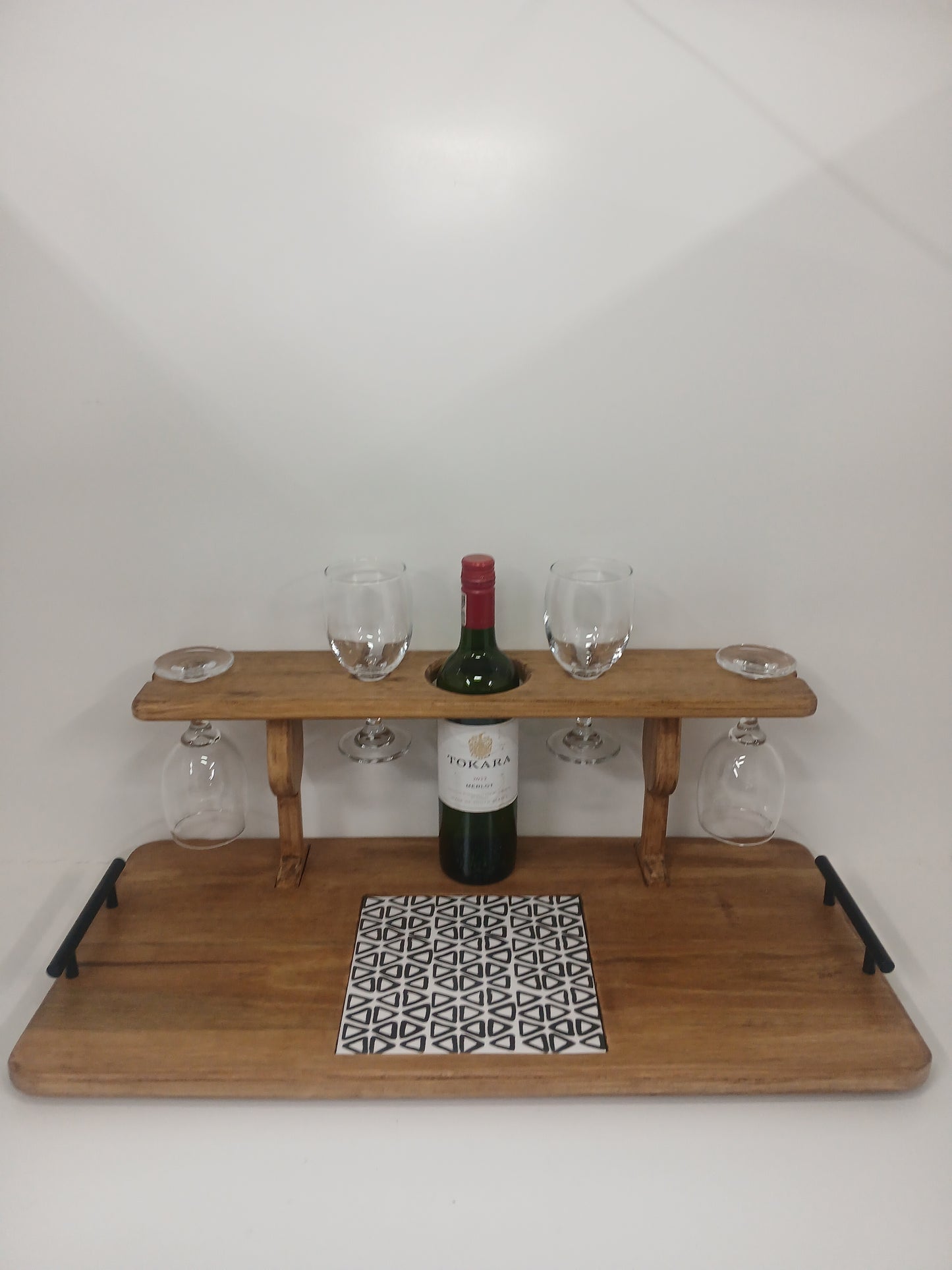Wine/4 Glass Rustic Stand
