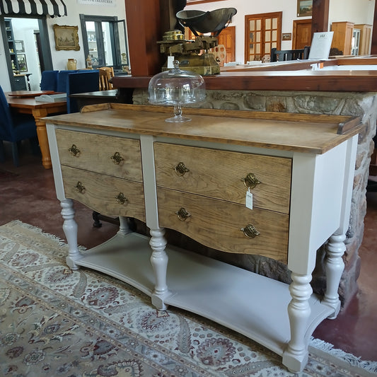 2 Tone 4 drawer server