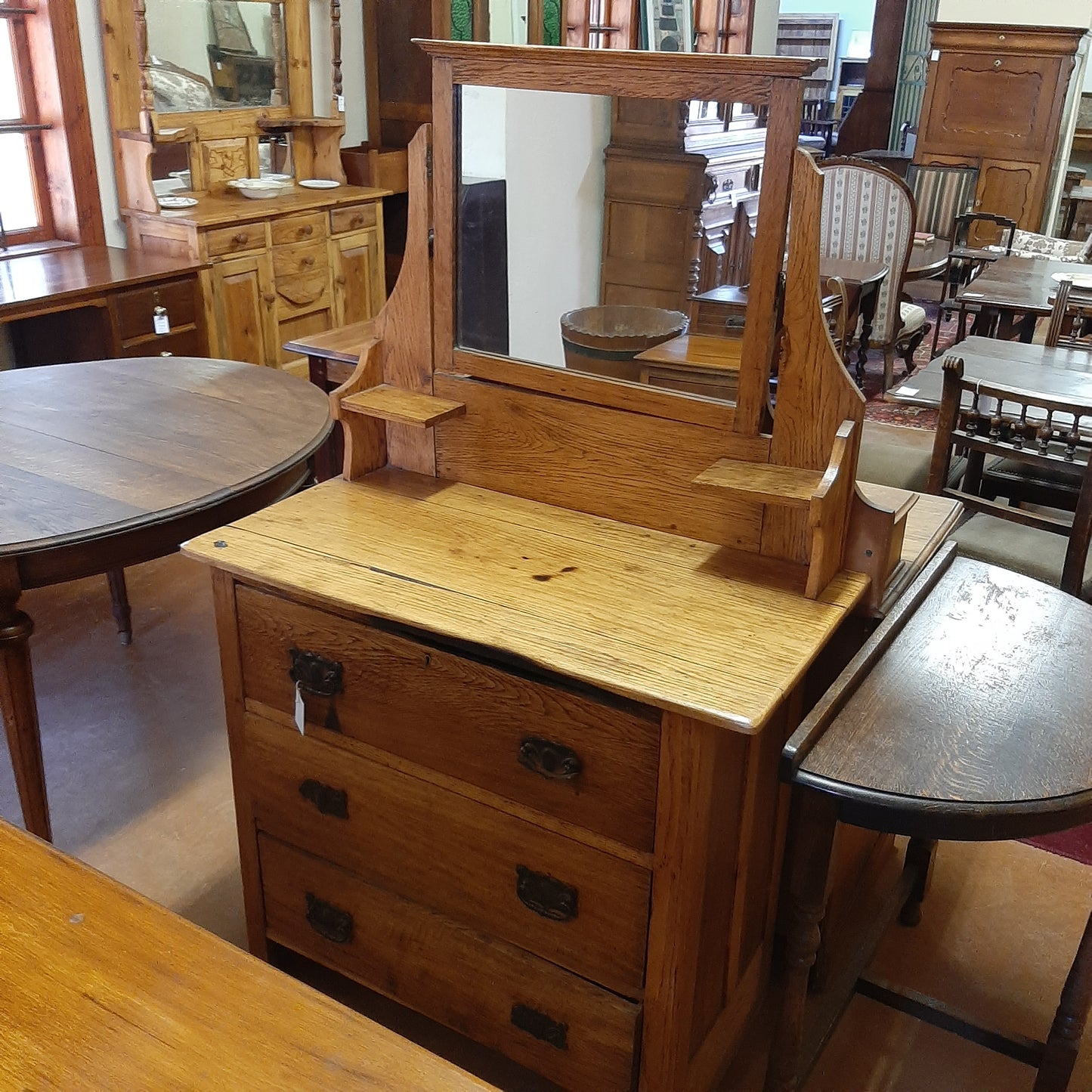 3 Drawer dressing table