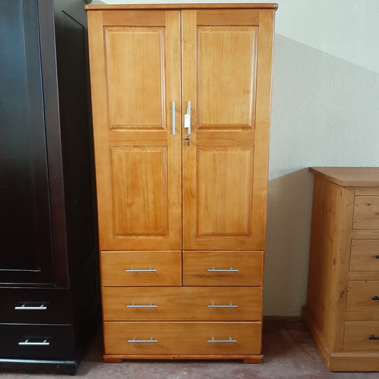 4 Drawer .Door wardrobe