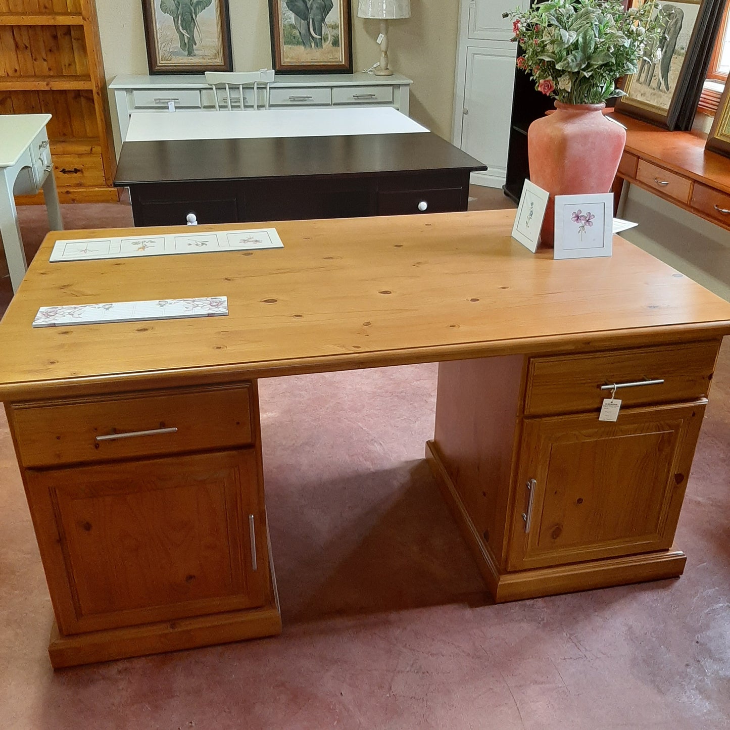 Big desk