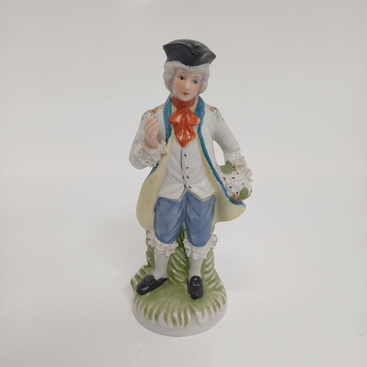 Black cap man Capodimonte figurine