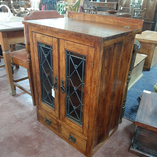 Cabinet with Lead glass