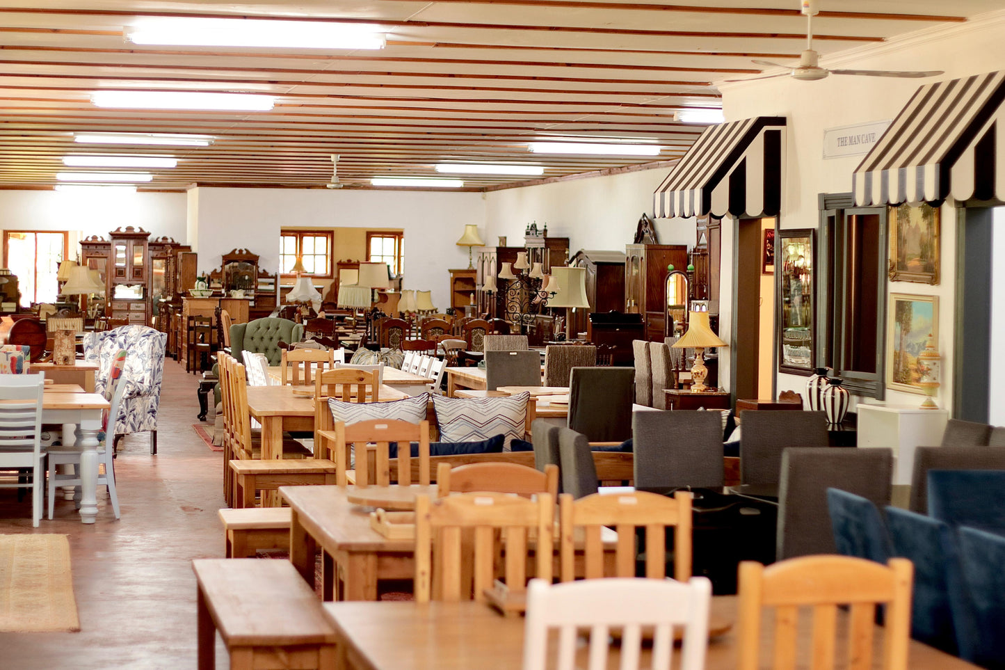 Dining sets & Antique furniture