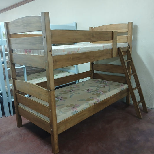 Double bunk bed