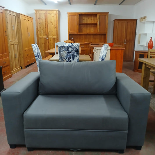 Three Quarter Fabric Sleeper Couch