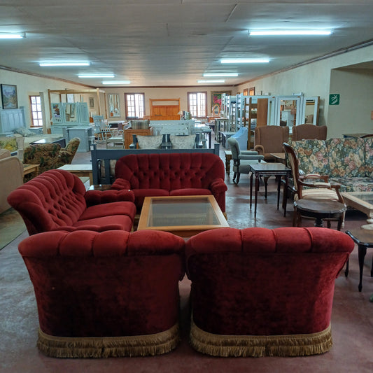 Lounge suites & Lounge chairs