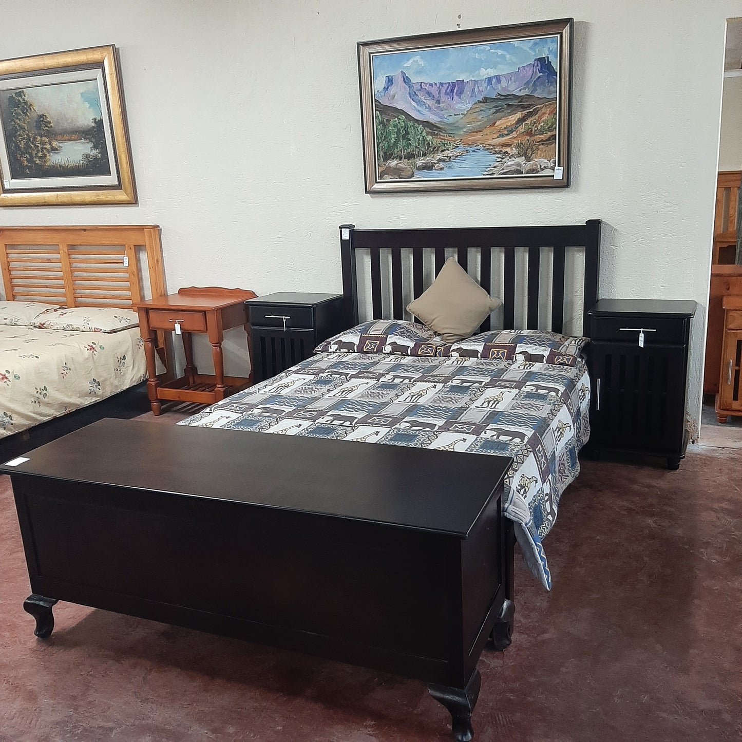 Mahogany stained bed