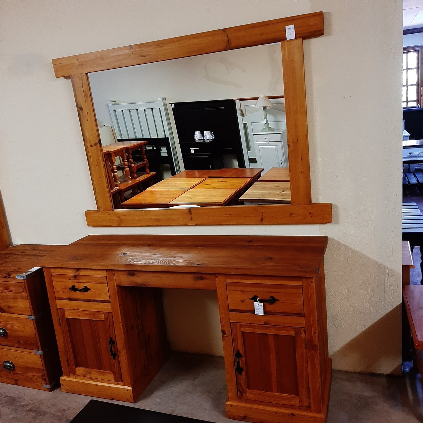 Oregon pine Dressing table