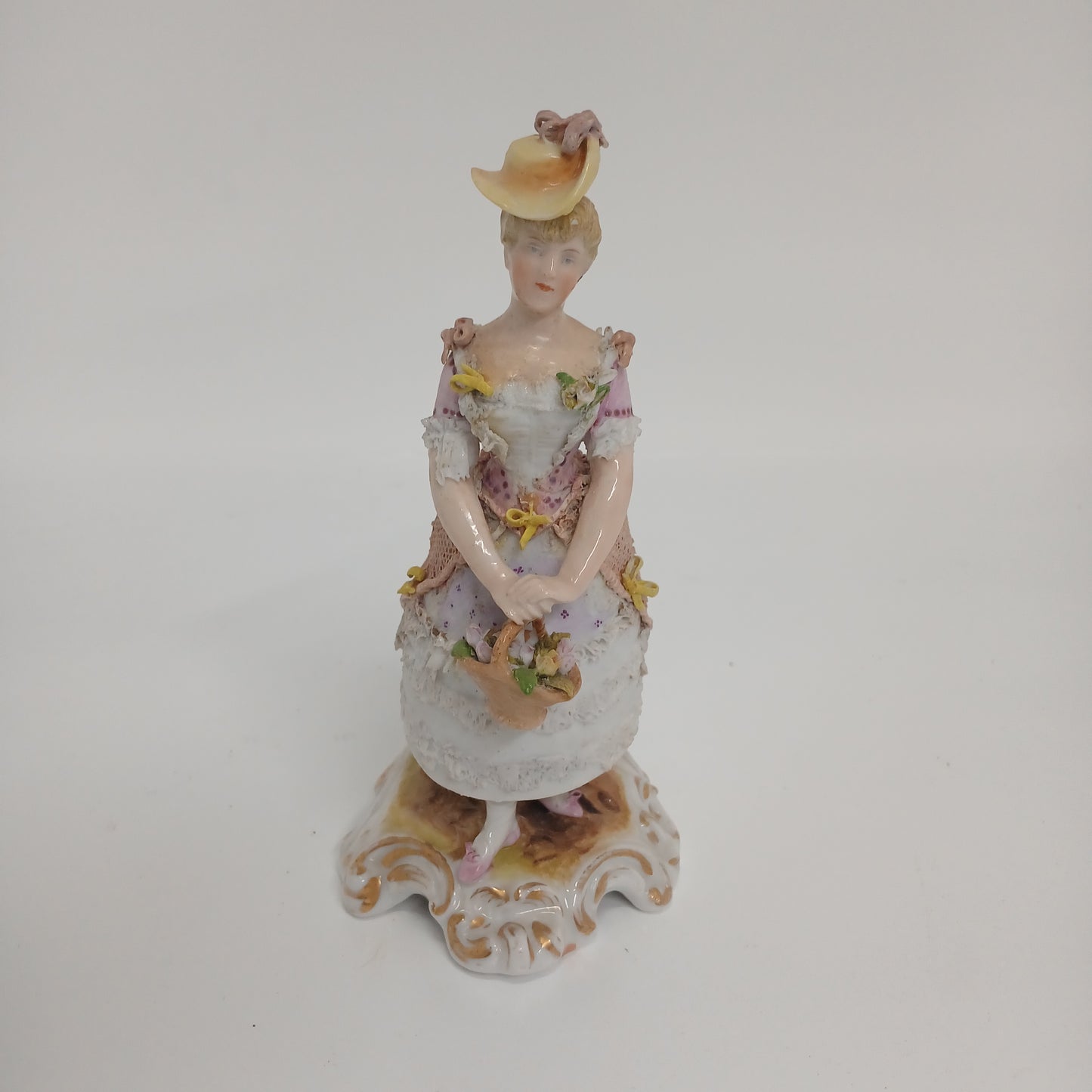 Woman Capodimonte figurine