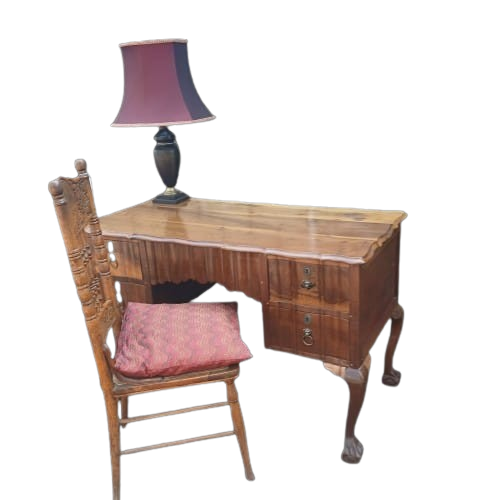 Ball & Claw desk
